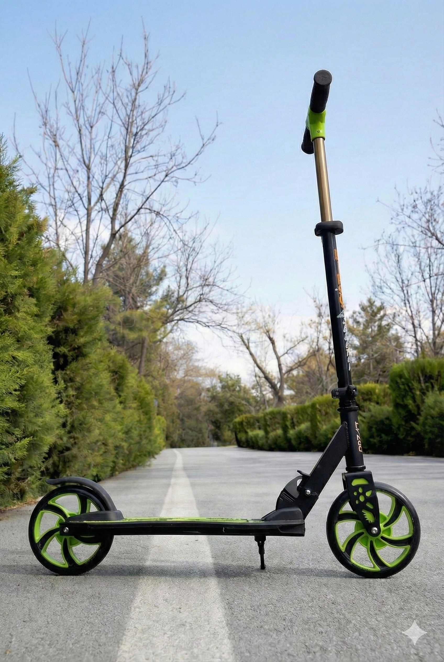 DİPSY YEŞİL 2 Tekerlekli Katlanabilir +12 Yaş Üzeri Max 100 kg Taşıma Kapasite Frenli 9-12 yaş Scooter
